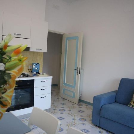 מאיורי Mary'S Apartment מראה חיצוני תמונה