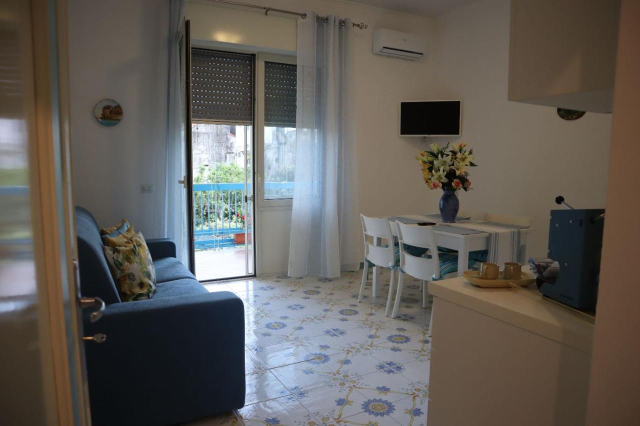 מאיורי Mary'S Apartment מראה חיצוני תמונה